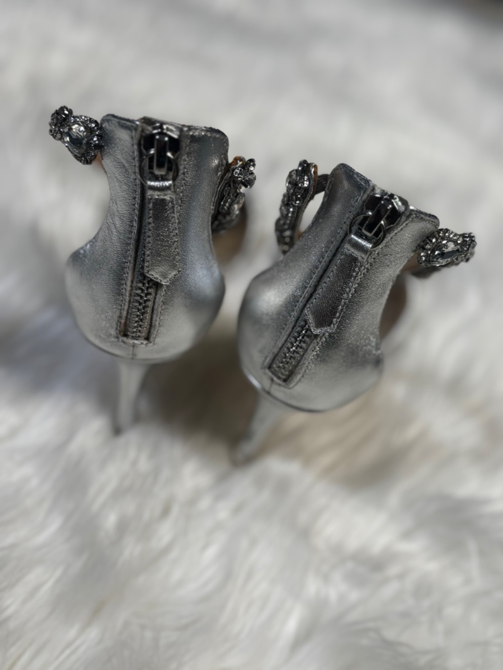 EUC [Badgley Mischka] Silver + Rhinestones Bridal Stiletto 3.5" High Heels | 7 - Picture 9 of 12